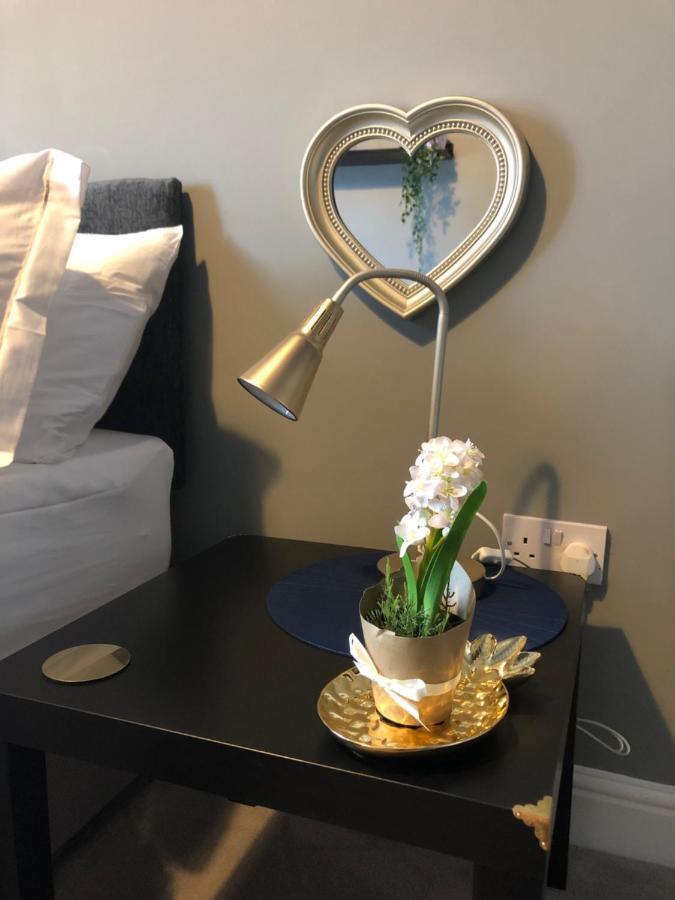3. Stylish Private Double Room Near Manchester City Centre מראה חיצוני תמונה