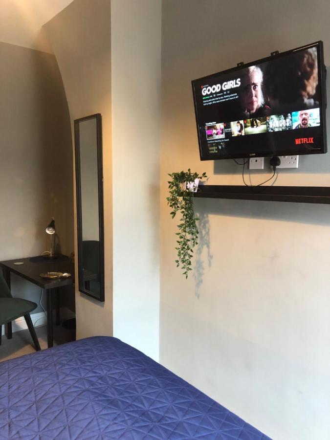 3. Stylish Private Double Room Near Manchester City Centre מראה חיצוני תמונה