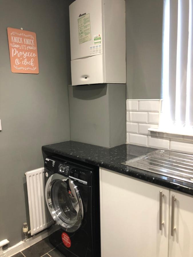 3. Stylish Private Double Room Near Manchester City Centre מראה חיצוני תמונה