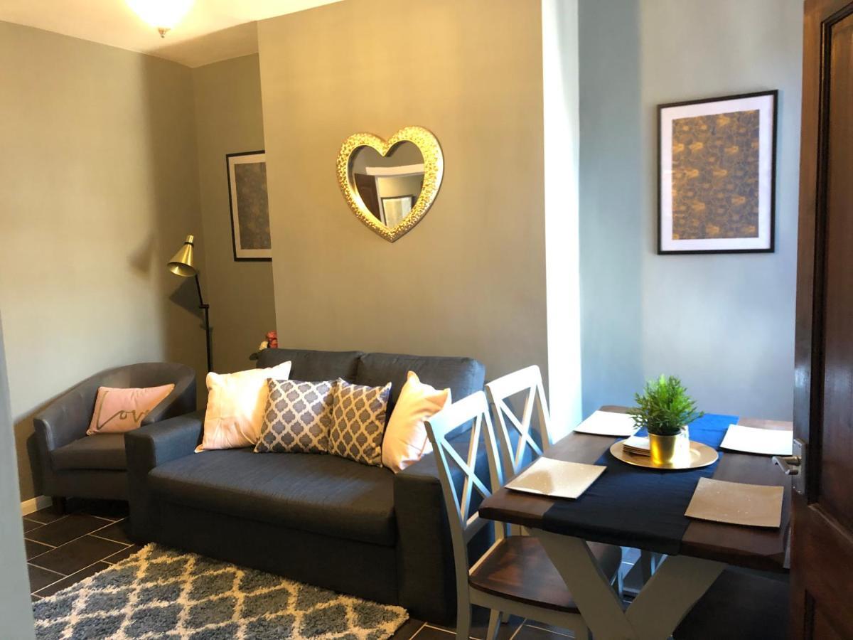 3. Stylish Private Double Room Near Manchester City Centre מראה חיצוני תמונה