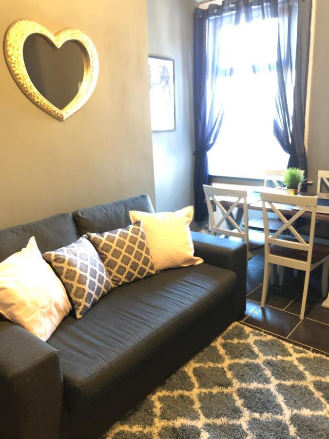 3. Stylish Private Double Room Near Manchester City Centre מראה חיצוני תמונה